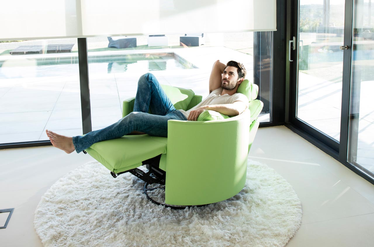 Moonrise Recliner Armchair Fama sofas