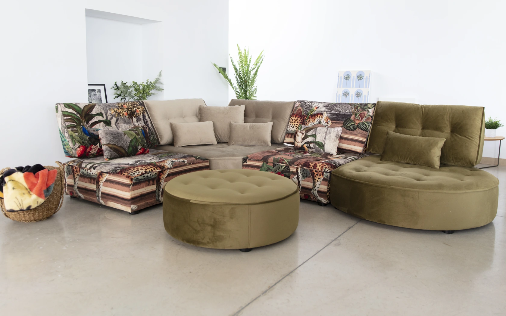 Reposapiés para sofá Clair -Reposapiés ergonómicos - Mueble Design