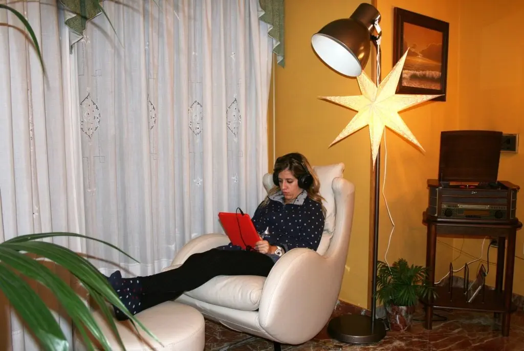 Waiting for Christmas... (Sweet November)