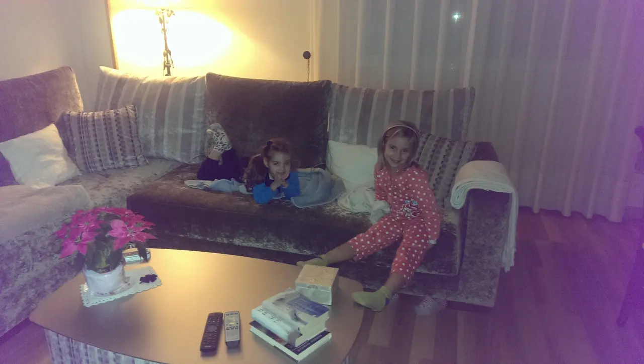 por fin podemos descansar...después de un duro día...uffff