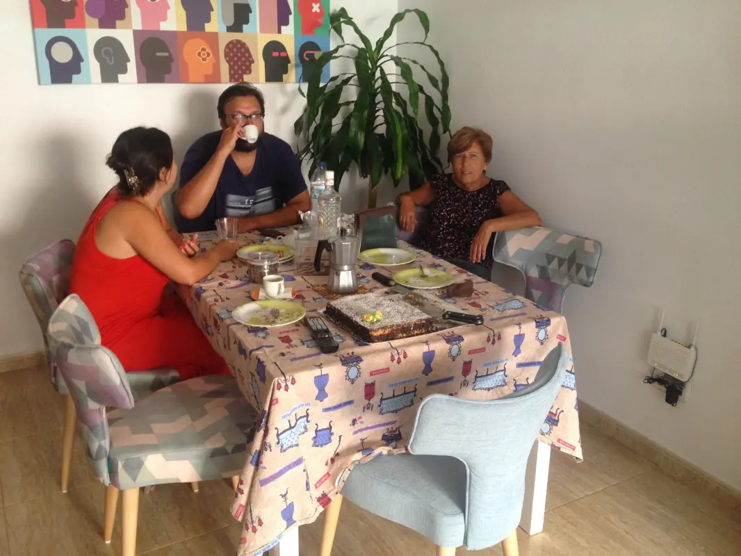 Sobremesa súper comoda