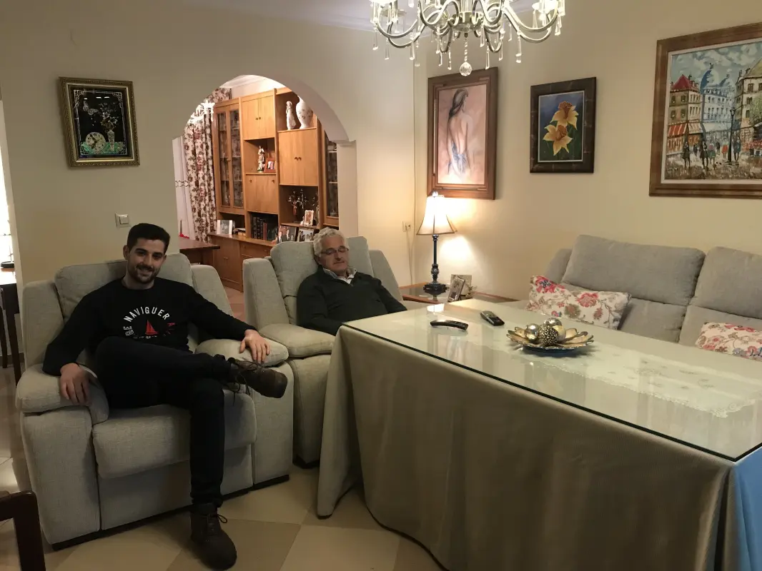 Disfrutando de un buen partido de futbol