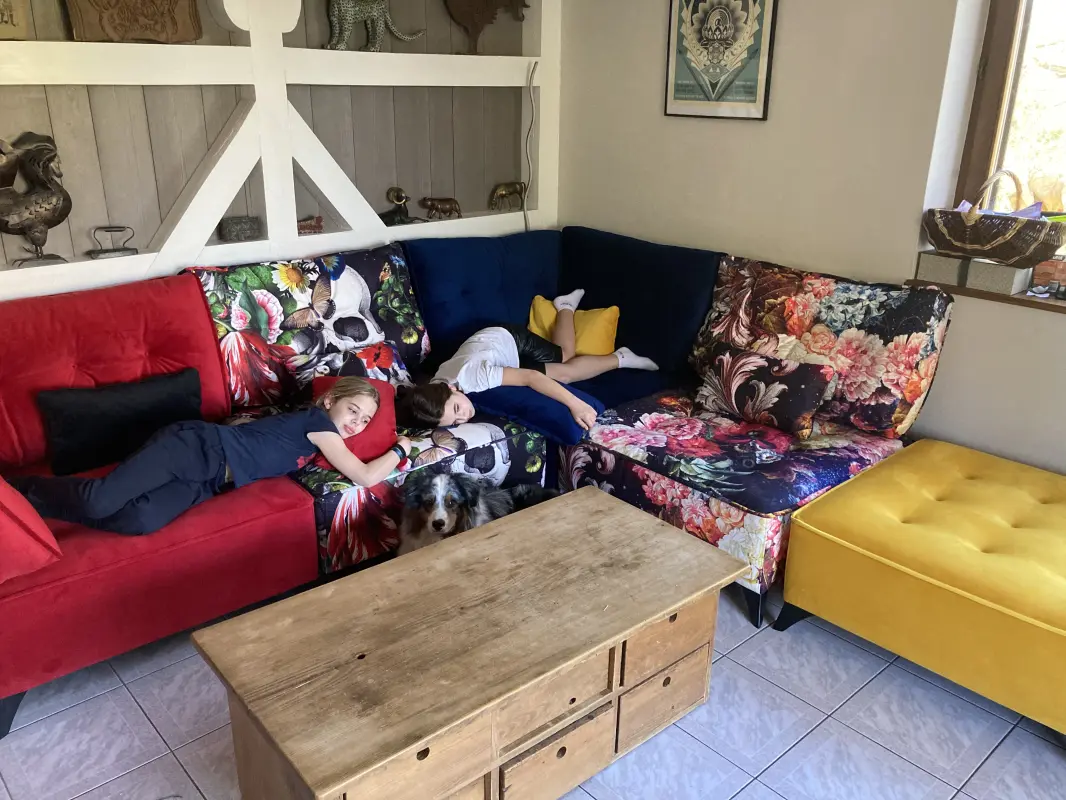 Adopté par les ados ! Il y en a qui est jaloux