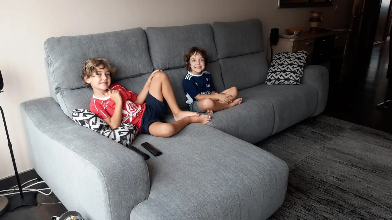 Los reyes de la casa en su nuevo trono