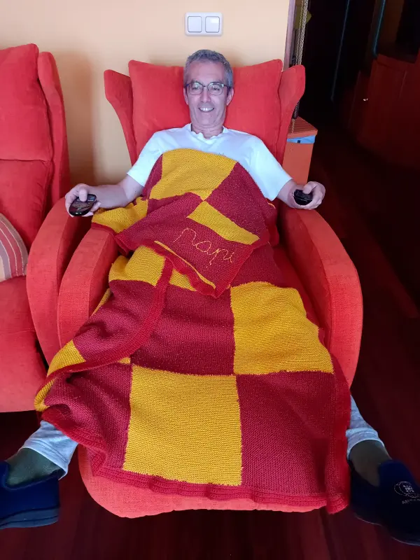 DISFRUTANDO DE MI SILLÓN