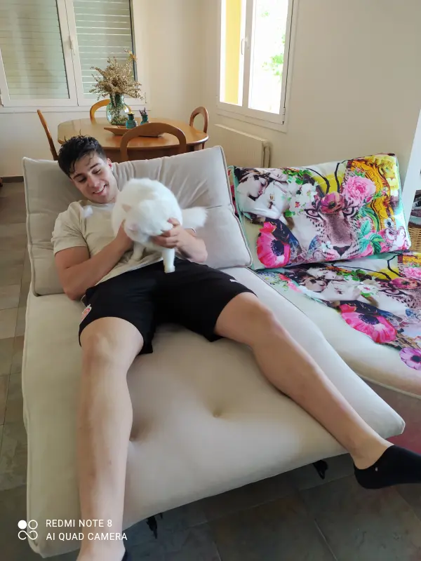 Disfrutando del sofa