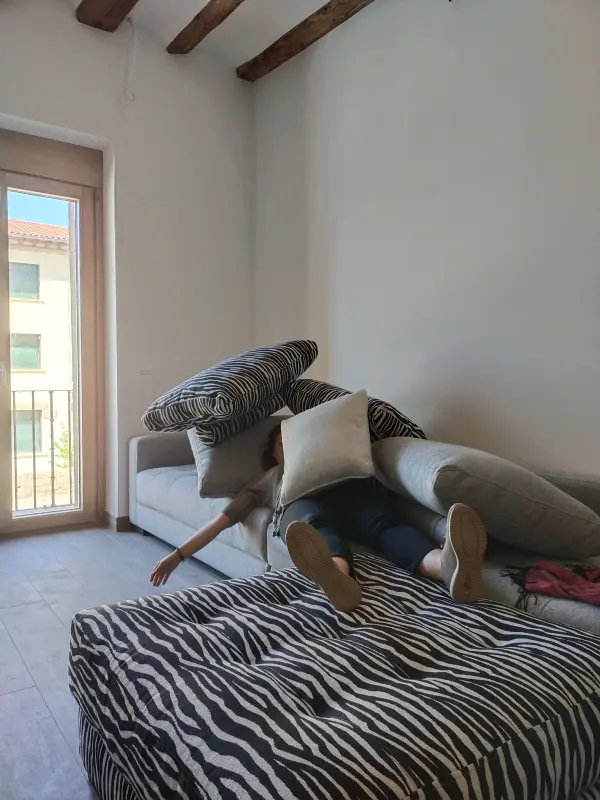 DESCANSANDO DE CAMUFLAJE