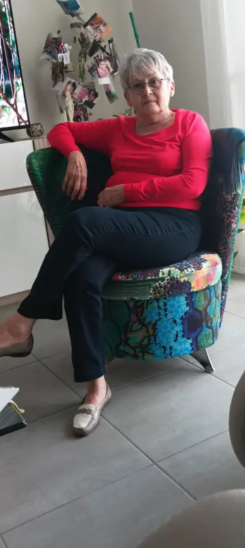 Madame sur son fauteuil