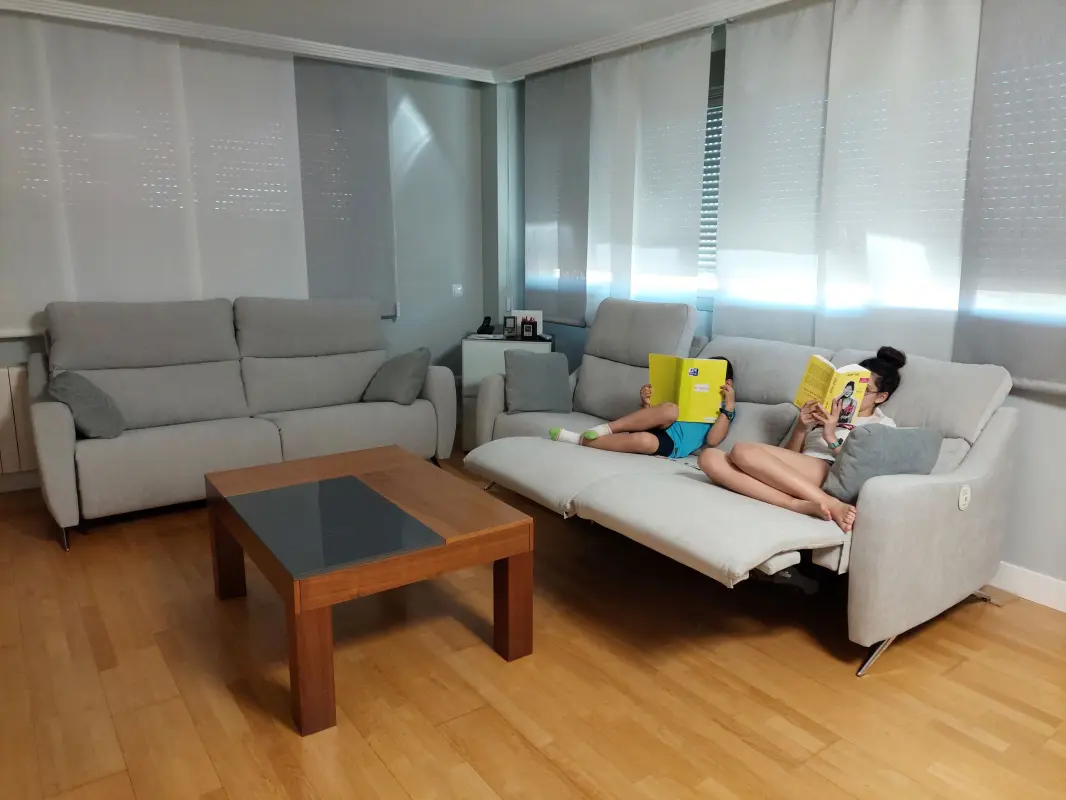 Sofa_Axel