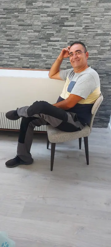 SENTANDO LA CABEZA