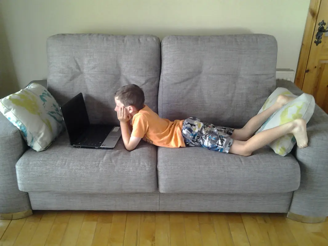 chilled out kid