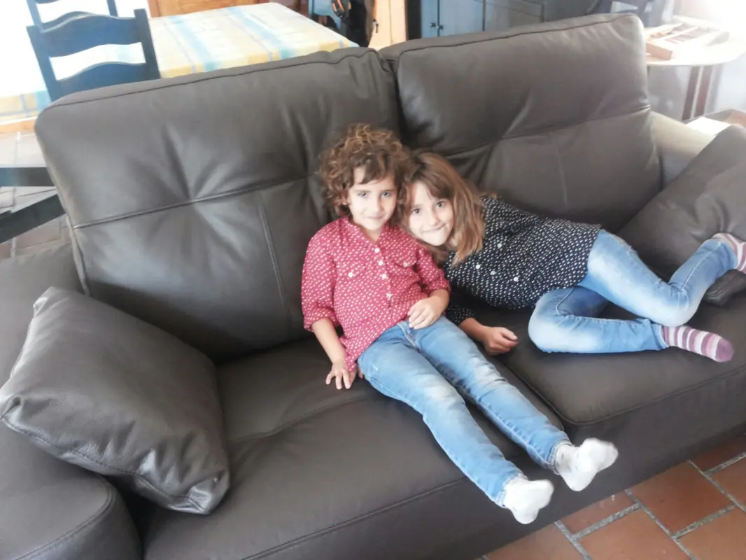 ESTRENANDO EL SOFA
