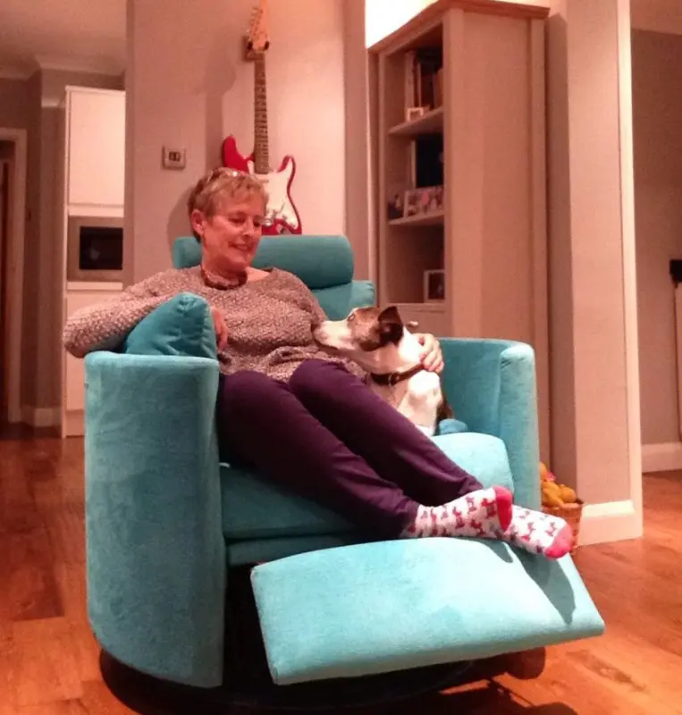 Jenny and milo (it's my chair!)