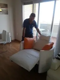 Finalizando los ajustes de mi nuevo sillón relax. Todo perfecto, alucinante.