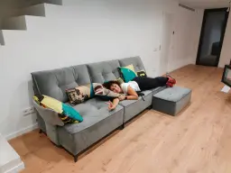 A home without a fama is just a house