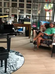Víctor Trabajando