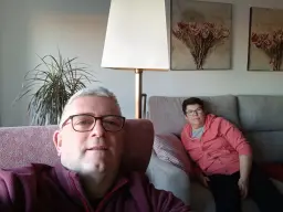 Descansando en los nuevos sofas