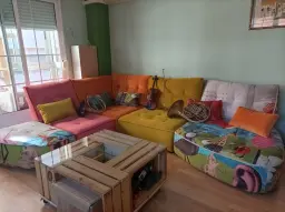 Un sofá muy artístico