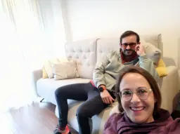 Más agusto que en brazos