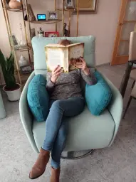 "LEYENDO COMODAMENTE"