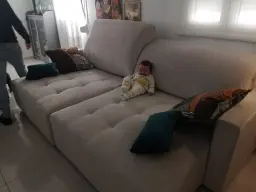 SE ME QUEDA PEQUEÑO MI NUEVO SOFA