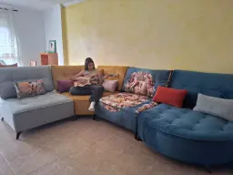 Carlota inspirada por Frida