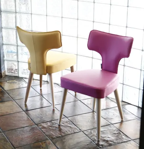Fama presents its new, fresh and innovative concept of chair.