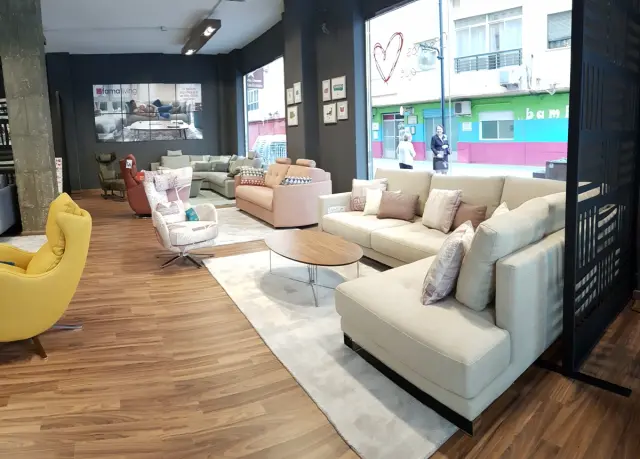 New Famaliving store in Almería.