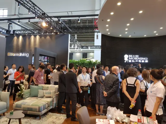 Fama bei der Beijing International Furniture Fair