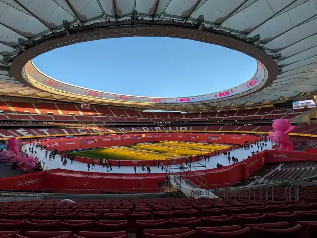 Fama, Sponsor Officiel de Madrid On Ice 2025.