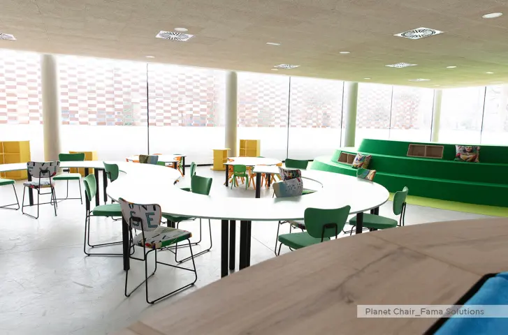 Proyectos-interiorismo-planet-chair-01