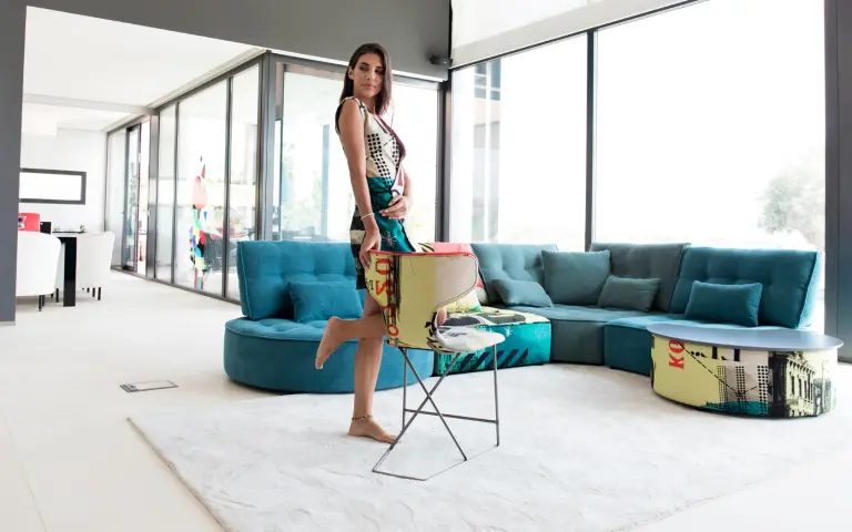 Denzel taburete Fama 2019 03