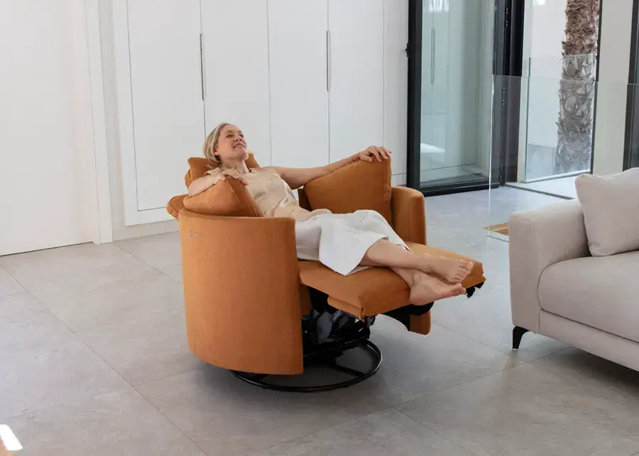 Armchairs and Recliners